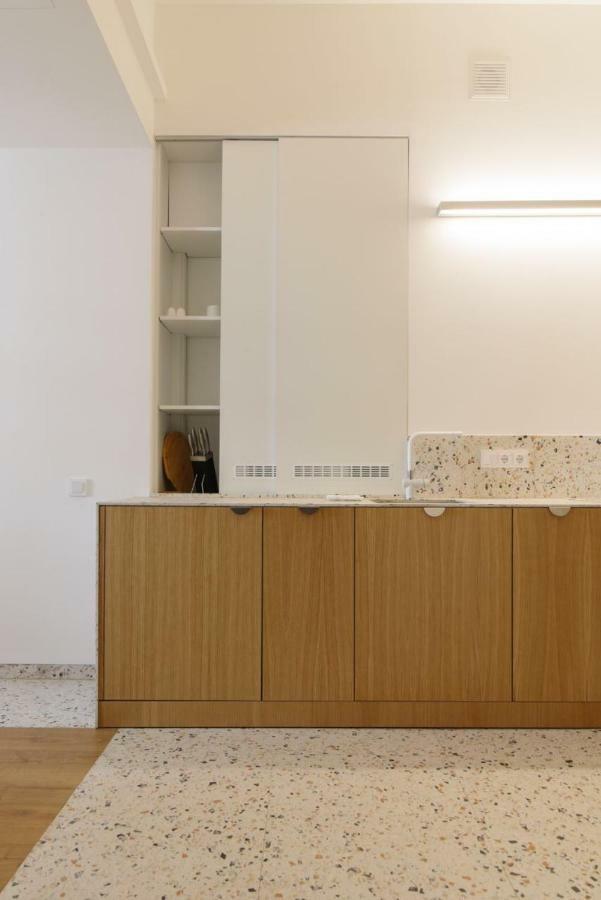 Sunrise Apartment Львов Экстерьер фото